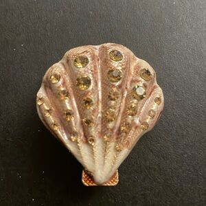 Anthropologie Clam crystal brooch